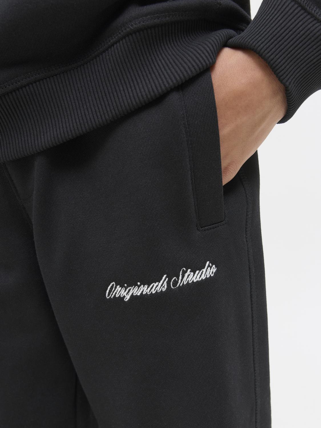 model_shot-detail